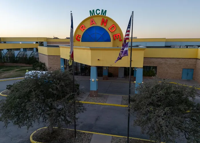 Mcm Grande Fundome Odessa Hotel