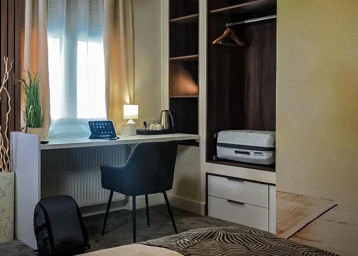 La Pergola&Prestige Panzió Hotel Kaposvár