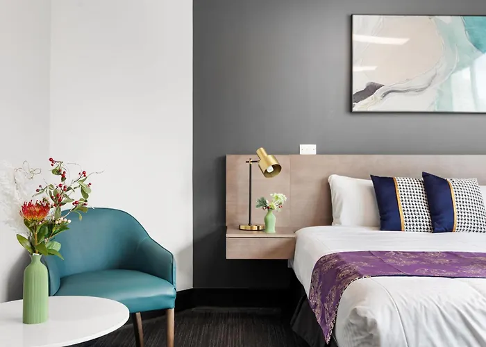 Eminence On Bank Hotel Adelaide
