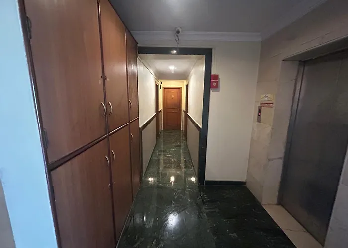 Hotel Lucky Goregaon Mumbai