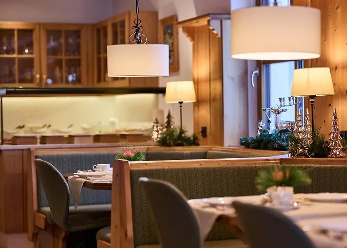 Hotel Garni Schneider Lech