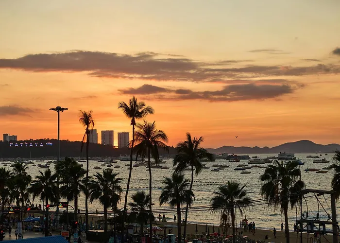 The Weekend Pattaya Hotel