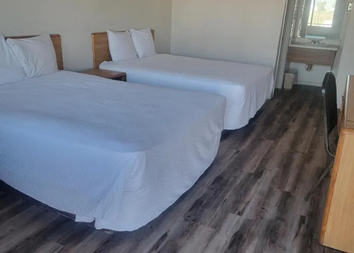 Best Economy Inn & Suites Bakersfield