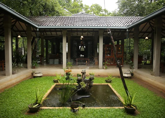 Nil Diya Mankada Safari Lodge Udawalawe