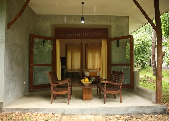 Nil Diya Mankada Safari Lodge Udawalawe