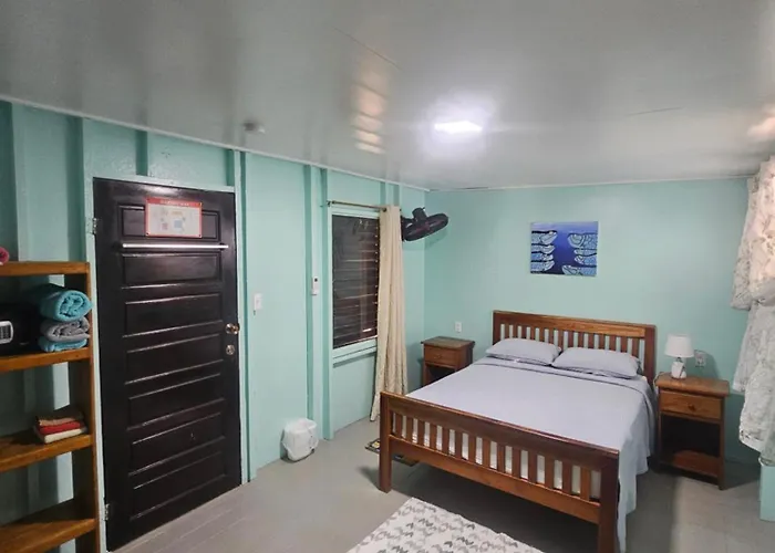 Sea N Sun Guest House Caye Caulker