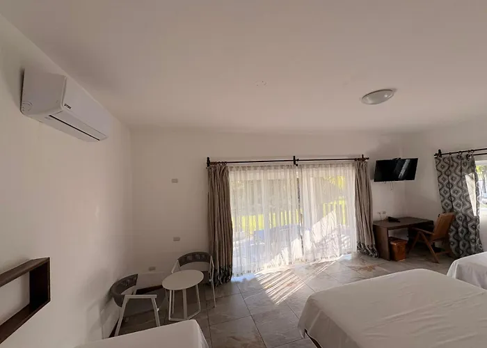 Dos Mundos Pacific Resort Monterrico
