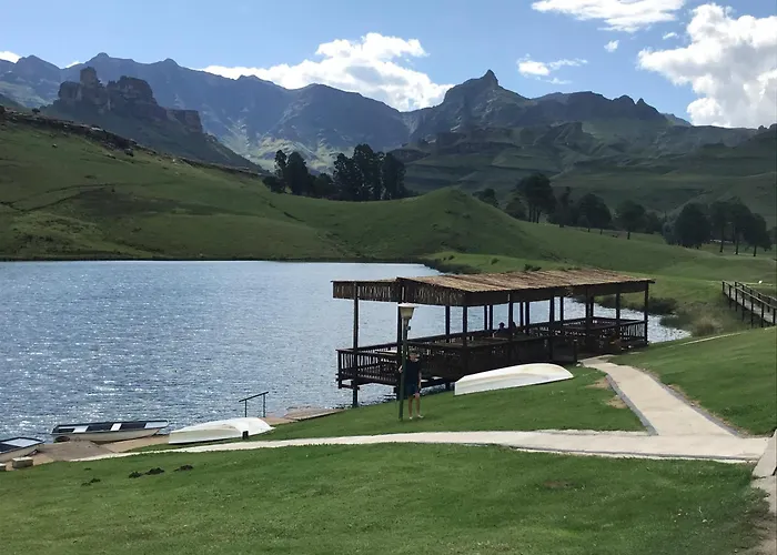 Fairways Holiday Accommodation Drakensberg Garden