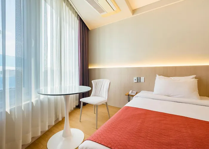 Shin Shin Hotel Jeju Worldcup Seogwipo