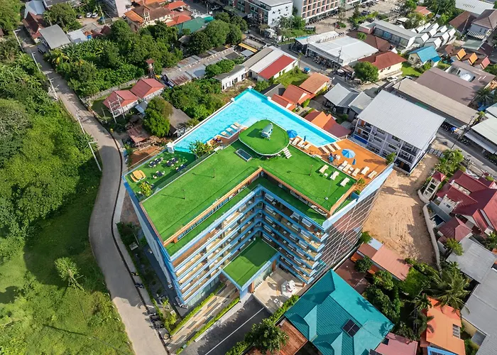 The Blue Hotel Chalong
