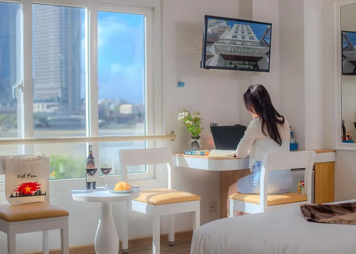 Palmier Hotel - Art House Đà Nẵng