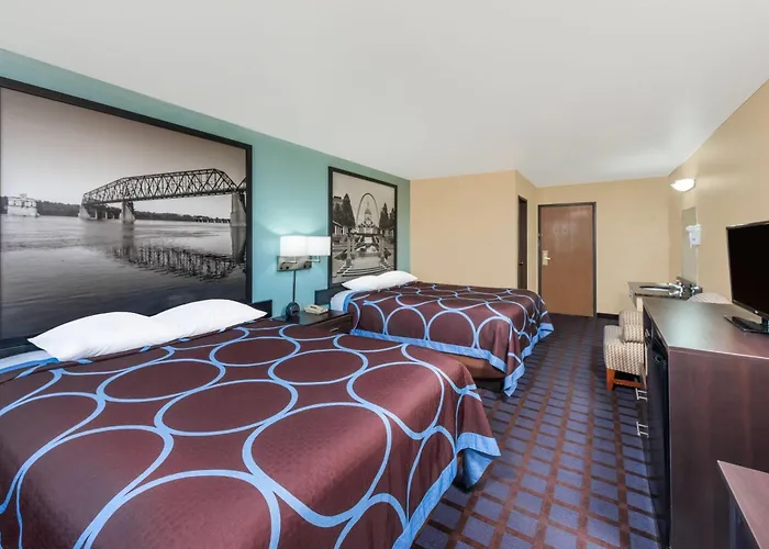 Super 8 By Wyndham Okawville