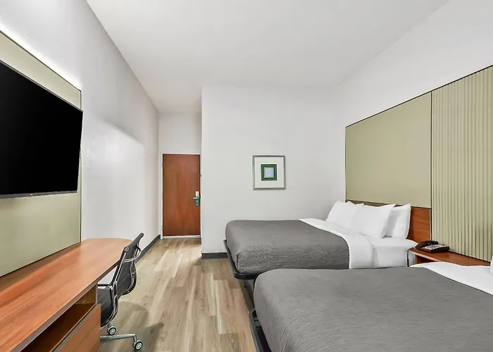 Quality Inn & Suites Washington