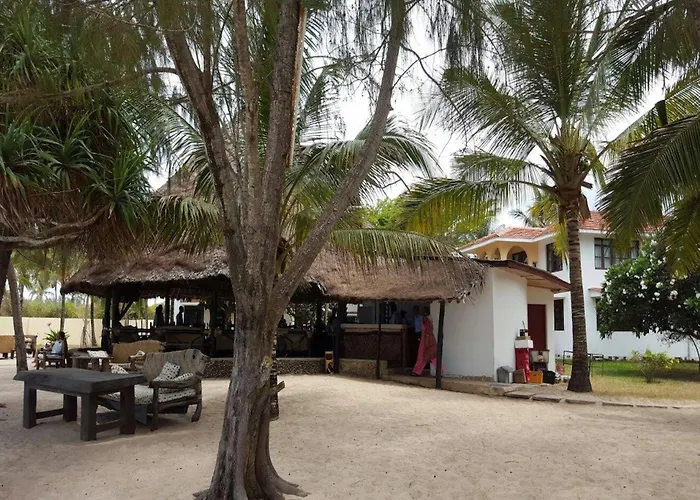 Bahari Dhow Beach Villas Diani Beach