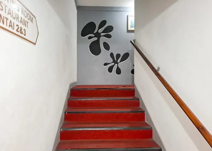 Reddoorz Plus At Sisingamangaraja Prawirotaman Yogyakarta