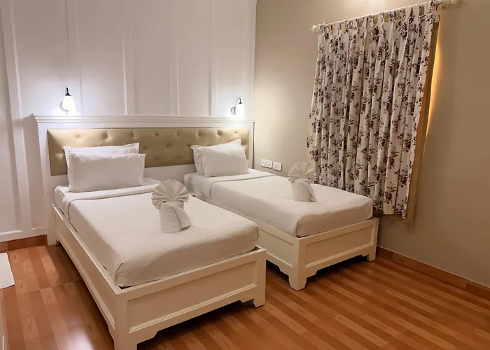 Daffodils Spice Court Hotel Kochi