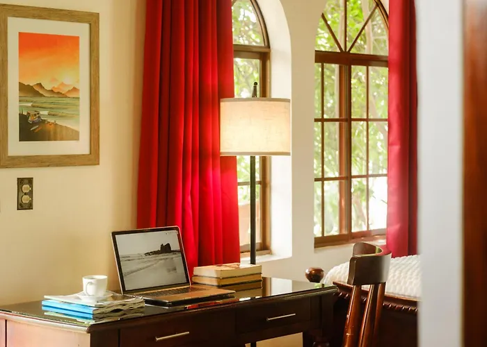 Nicawaves Hotel Popoyo