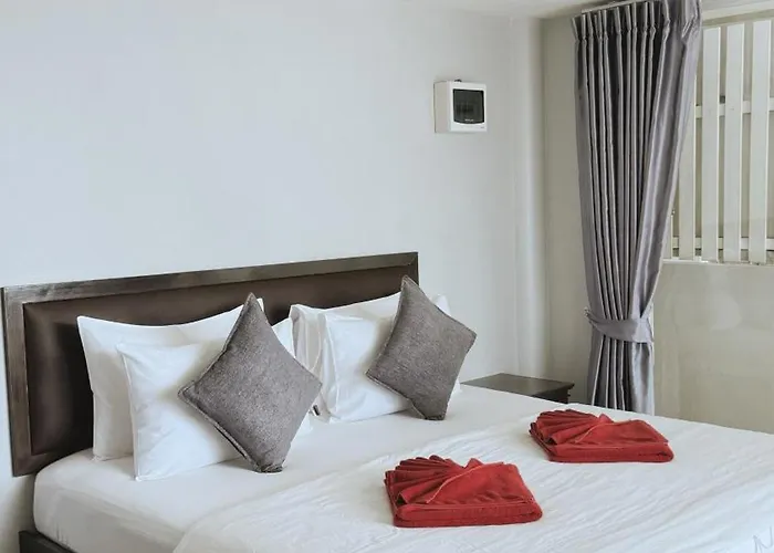 Naiyang Seaview Place Resort Nai Yang