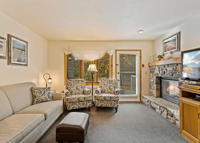 Evergreen Hill Condominiums Fish Creek