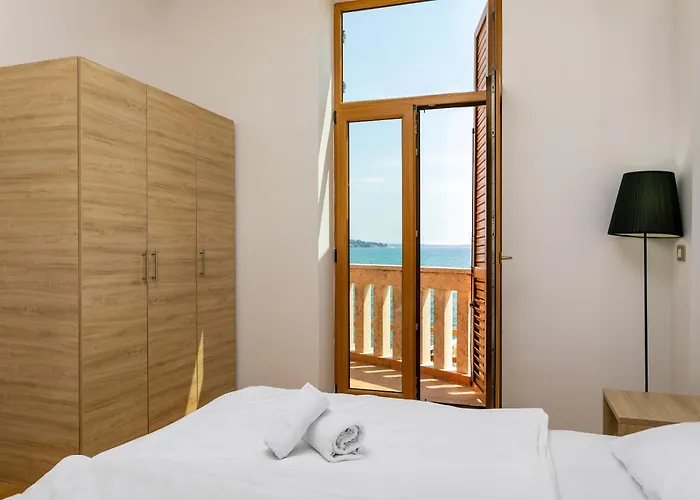 Rotonda Inn Novigrad Novigrad Istria