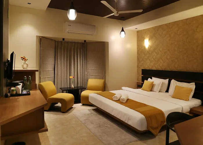 Hotel The Leaf Aurangabad 