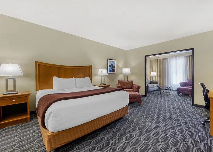 Best Western Plus Swiss Chalet Hotel & Suites Pecos