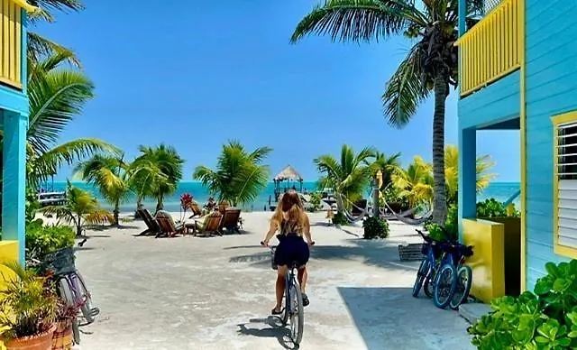 Colinda Cabanas Caye Caulker