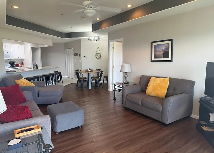Lake Ozarks Get Away