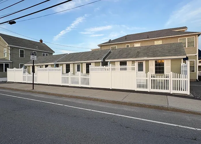 Moontide Motel, Apartments, And Cabins Old Orchard Beach