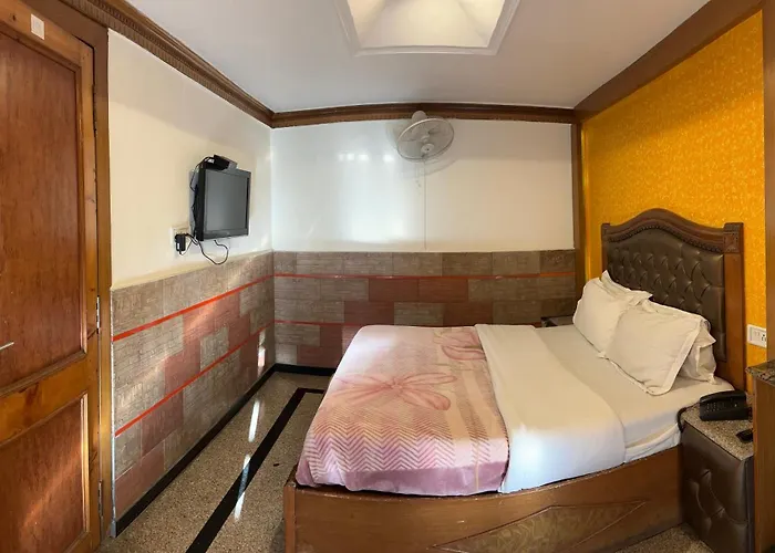 Hotel Lords Regency - Connected To Mall Road Shimla