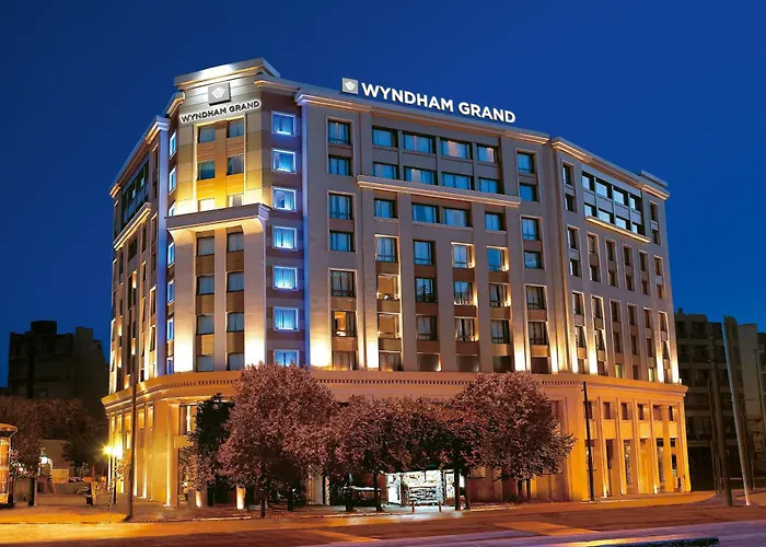 Zeus Wyndham Grand Athens Hotel