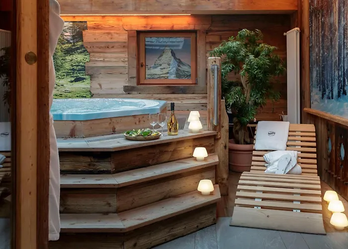 Chalet Matterhorn François - Central Alpine Chalet with Private SPA&Breakfast Breuil-Cervinia