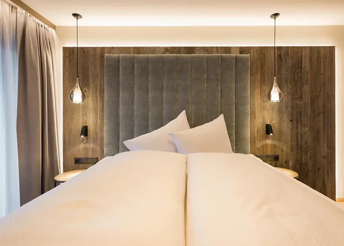 Hotel Garni Landhaus Platzer Zell am Ziller
