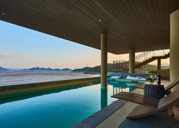 Crowne Plaza Ningbo Xiangshan Sea View By Ihg