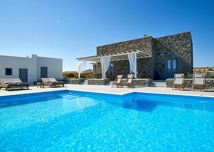 Lithos Luxury Rooms (Adults Only) Adamantas