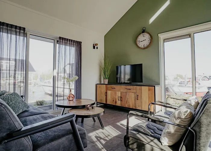Holiday Home Kraaijennest By Interhome Uitgeest