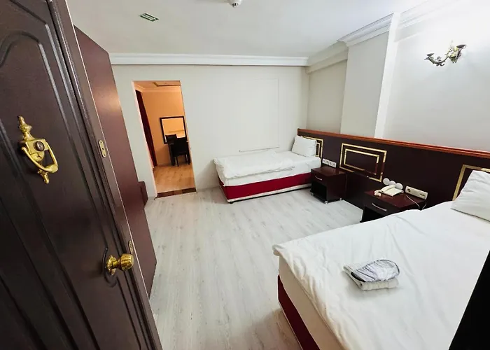 Red White Hotel İstanbul