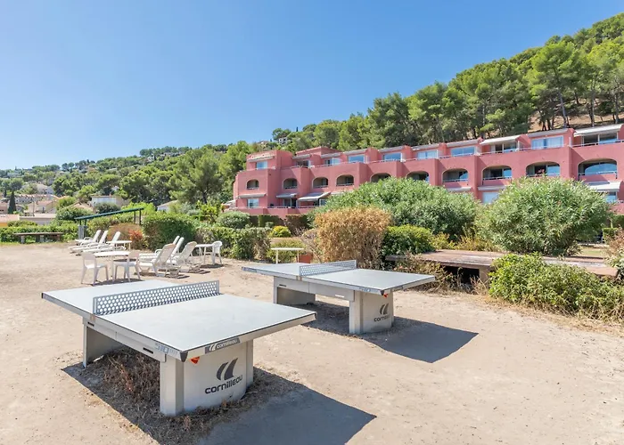 Résidence Pierre&Vacances Les Jardins de la Côte d'Azur Saint-Mandrier-sur-Mer
