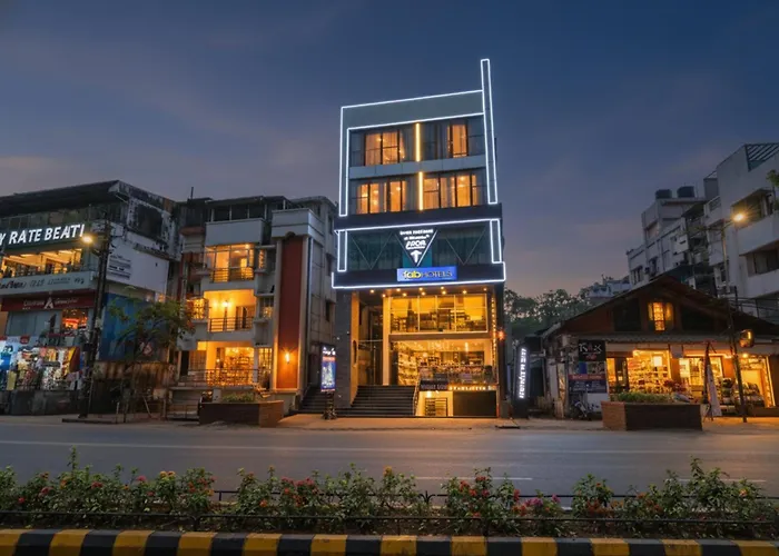 Fabhotel Frazer Suites - Nr Bangalore Cantt Railway Station