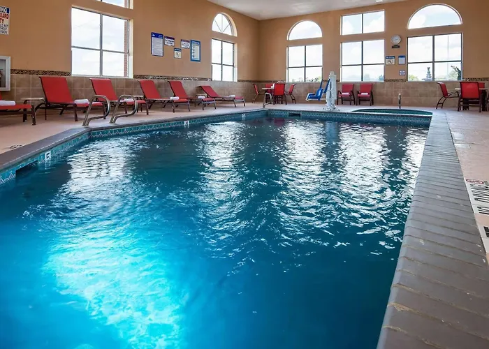 Baymont By Wyndham Lubbock Hotel