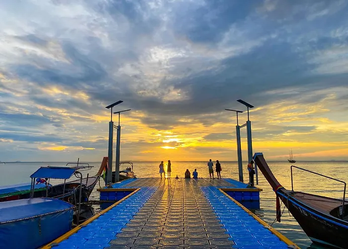Rapala Rock Wood Resort- Sha Plus หาดไร่เลย์