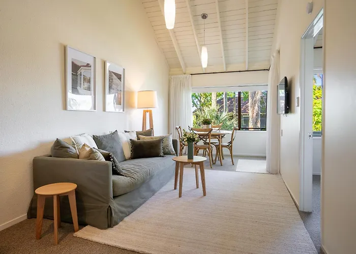 Emerald Inn On Takapuna Beach Auckland