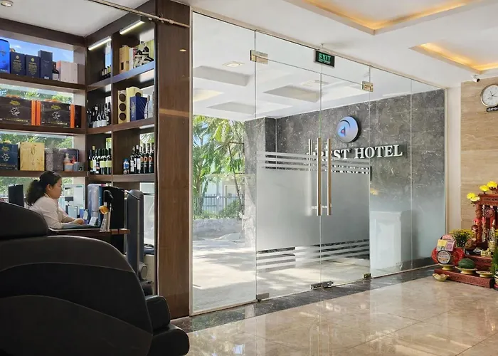 Inearth Hotel - 华夏商务酒店 Hà Nội