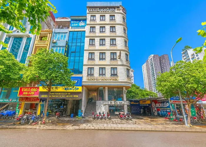 Yolo Wa Hotel Hà Nội