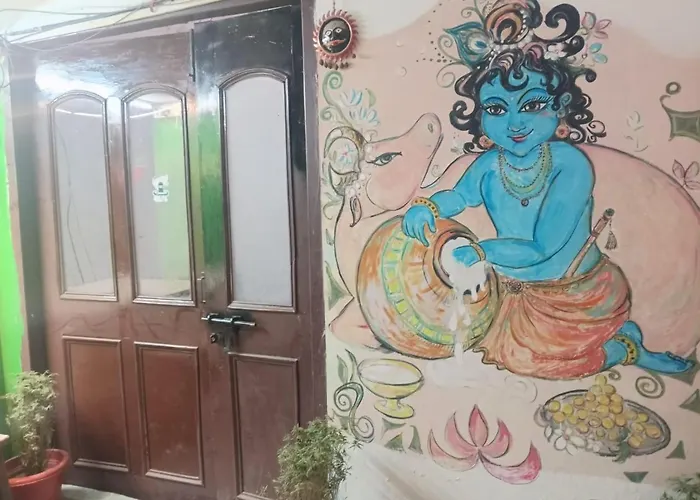 Sandhya Guest House Varanasi Near Ganga River
