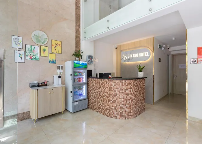 Bin Bin Hotel 3 - Near Sc Vivo City D7 Ho Chi Minh City