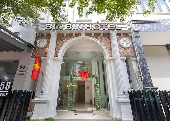 Bin Bin Hotel 3 - Near Sc Vivo City D7 Ho Chi Minh City