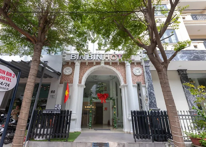 Bin Bin Hotel 3 - Near Sc Vivo City D7 Ho Chi Minh City