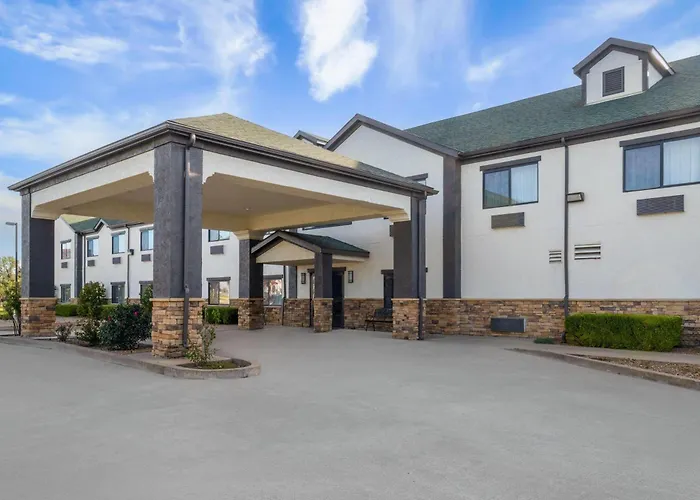 Days Inn By Wyndham Coffeyville, Kansas