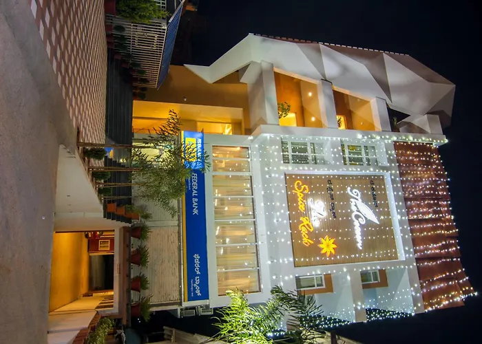 The Cocoon Hotel Gonikoppal